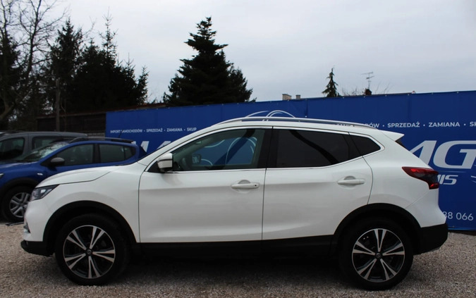 Nissan Qashqai cena 82900 przebieg: 63000, rok produkcji 2018 z Pasym małe 562
